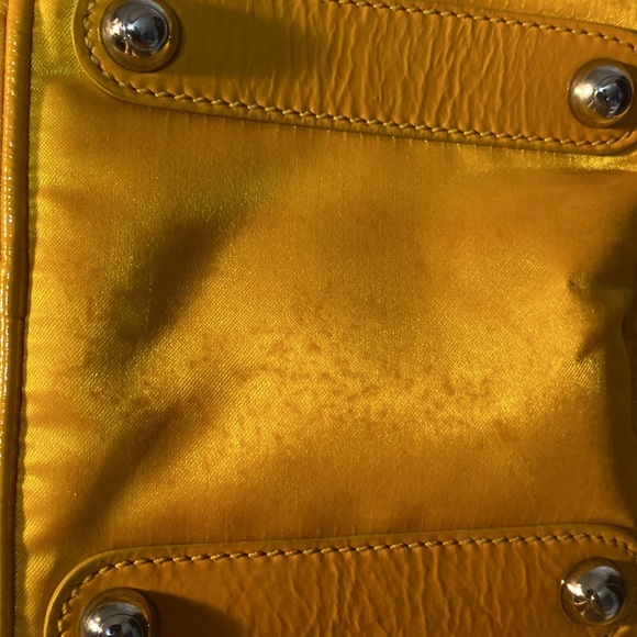 Tod’s small nylon handbag -authentic✅ leather handles✅ firm ✅ - Picture 17 of 17